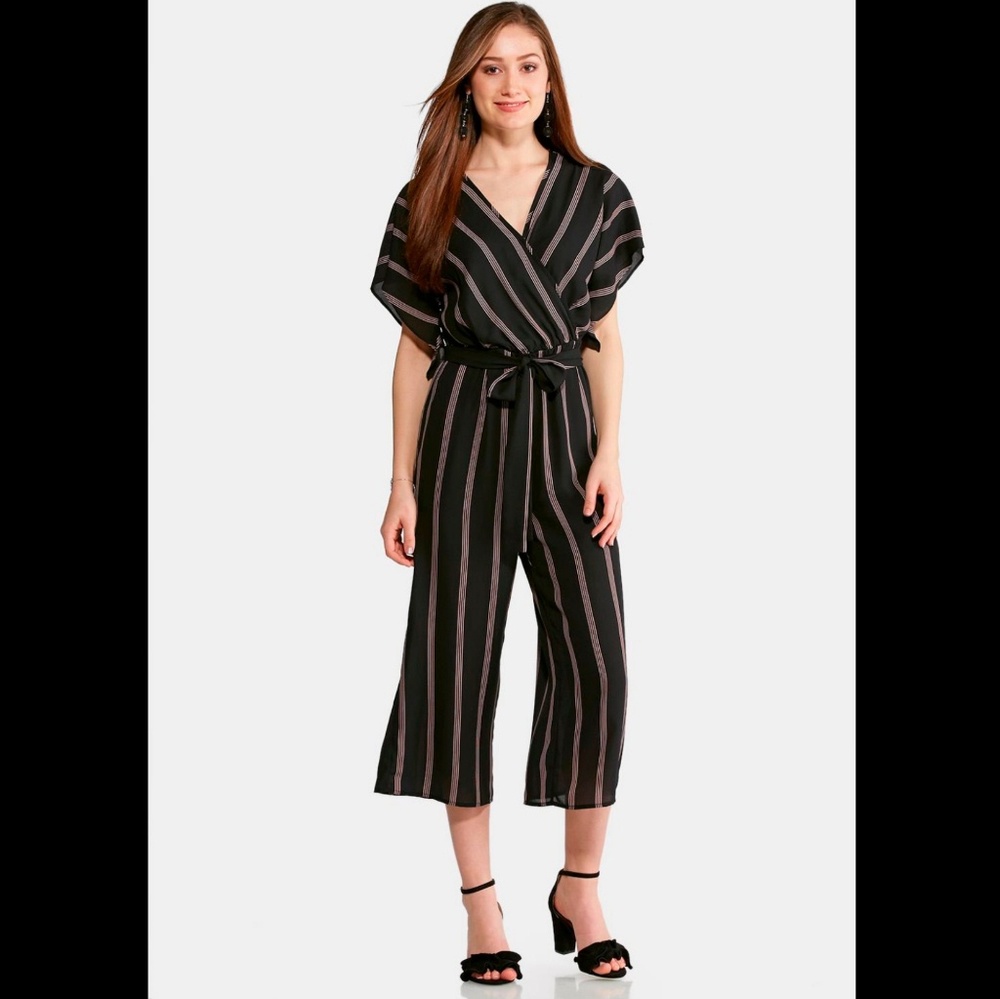 Cropped Jumpsuit brand new